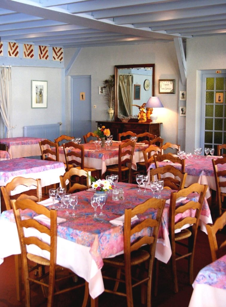 Hotel Restaurante Dehiou — Exterior